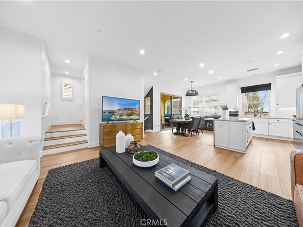 89 Kestrel, Irvine CA 92618
