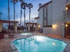 1400 Pacific Coast 305, Huntington Beach CA 92648