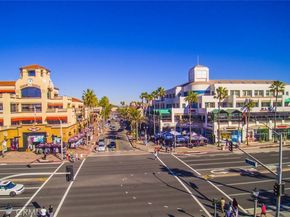 1400 Pacific Coast 305, Huntington Beach CA 92648
