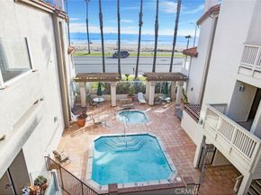 1400 Pacific Coast 305, Huntington Beach CA 92648