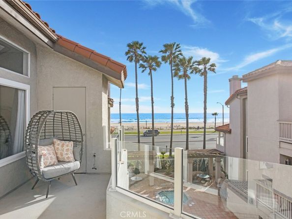 1400 Pacific Coast 305, Huntington Beach CA 92648