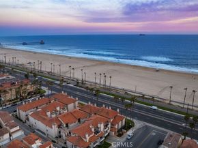 1400 Pacific Coast 305, Huntington Beach CA 92648