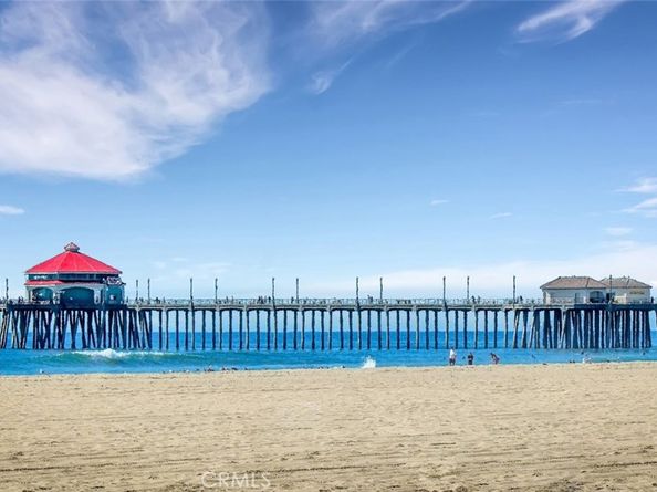 1400 Pacific Coast 305, Huntington Beach CA 92648