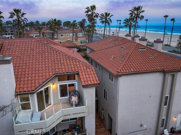 1400 Pacific Coast 305, Huntington Beach CA 92648
