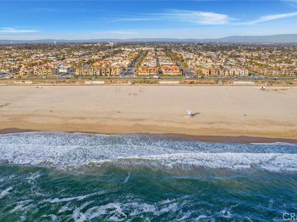 1400 Pacific Coast 305, Huntington Beach CA 92648