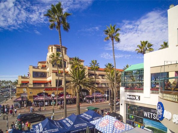 1400 Pacific Coast 305, Huntington Beach CA 92648