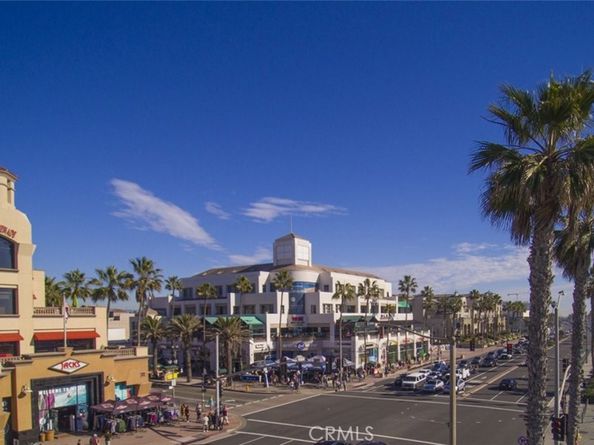 1400 Pacific Coast 305, Huntington Beach CA 92648