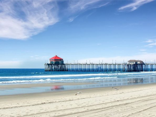1400 Pacific Coast 305, Huntington Beach CA 92648