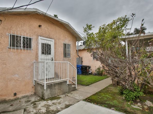 823 W 81st Street, Los Angeles CA 90044