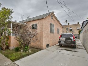 823 W 81st Street, Los Angeles CA 90044