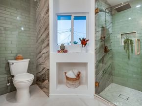 4016 6th Avenue, Leimert Park CA 90008