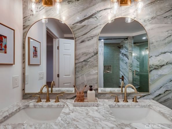 4016 6th Avenue, Leimert Park CA 90008