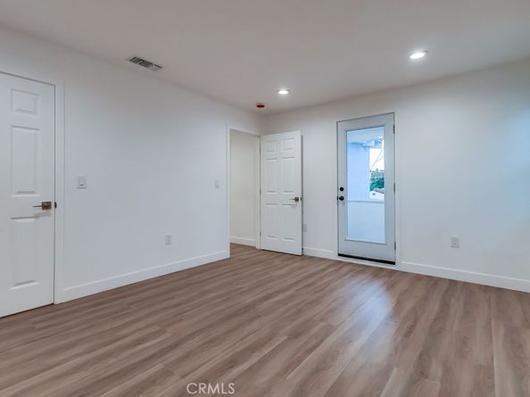 4016 6th Avenue, Leimert Park CA 90008