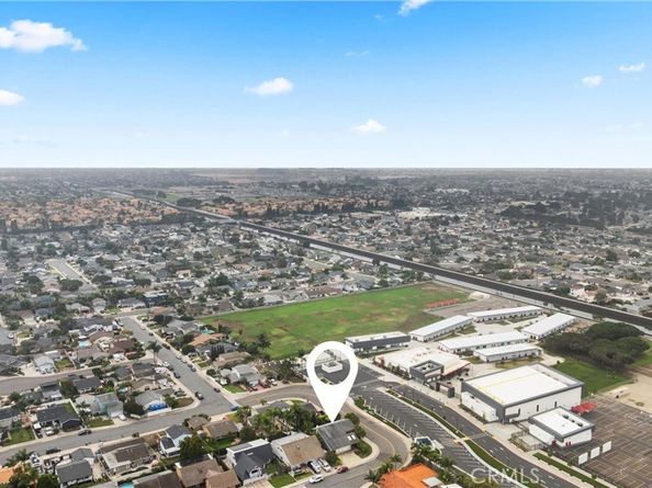 9412 Hingham, Huntington Beach CA 92646