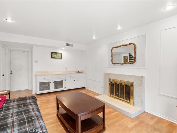 9412 Hingham, Huntington Beach CA 92646