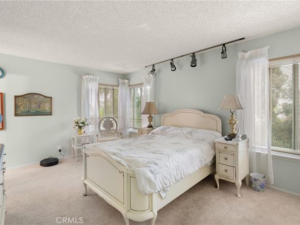 9412 Hingham, Huntington Beach CA 92646