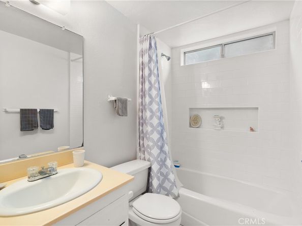 9412 Hingham, Huntington Beach CA 92646