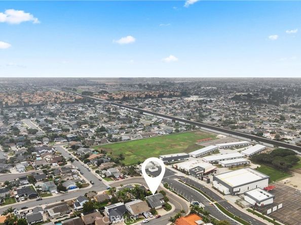 9412 Hingham, Huntington Beach CA 92646