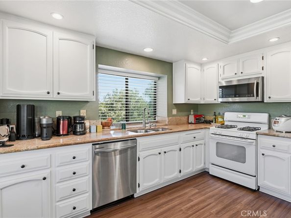 15748 Via Calanova, San Diego CA 92128