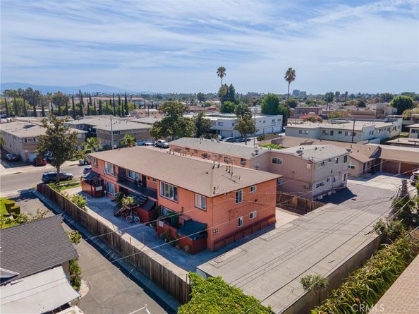 1125 N Mayfair Avenue, Anaheim CA 92801