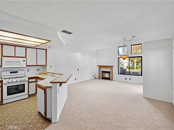 123 Fallingstar, Irvine CA 92614