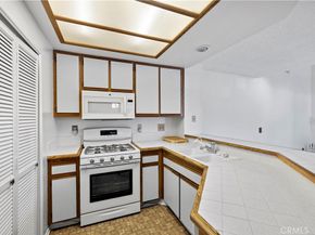 123 Fallingstar, Irvine CA 92614