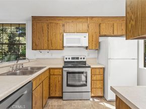 37 Lakepines, Irvine CA 92620