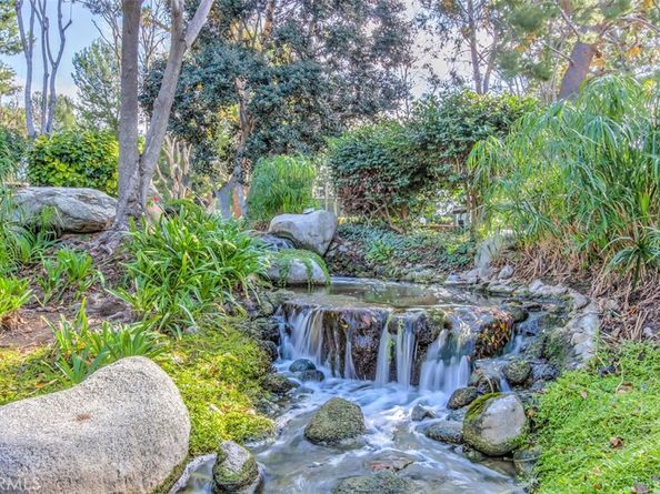 37 Lakepines, Irvine CA 92620