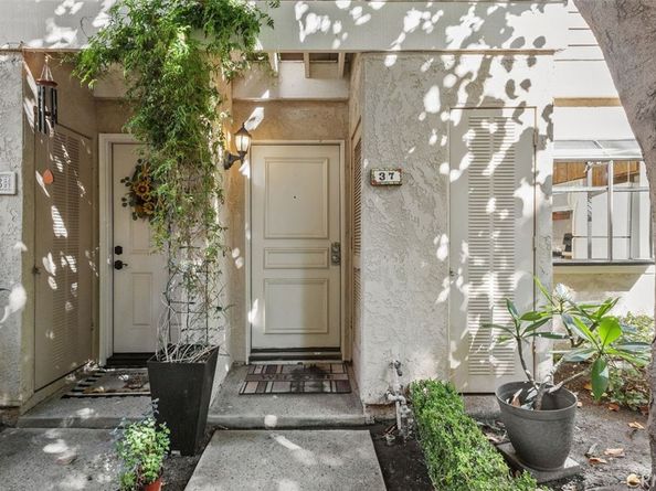 37 Lakepines, Irvine CA 92620