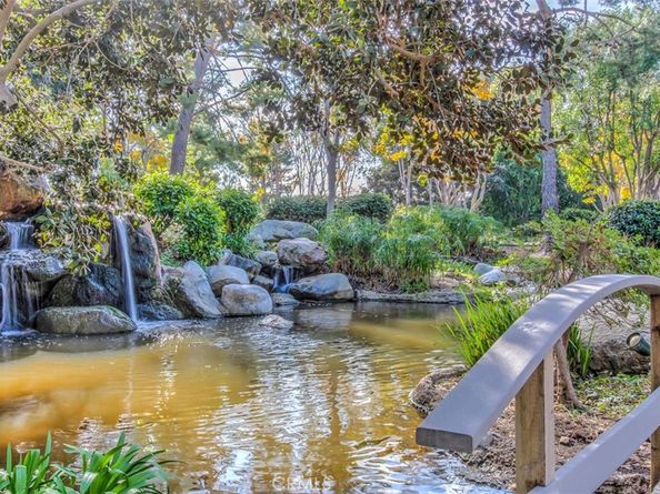 37 Lakepines, Irvine CA 92620