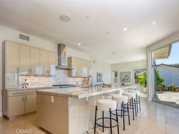 2615 Temple Hills, Laguna Beach CA 92651