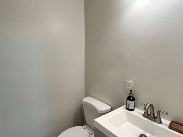905 Patrick, Pomona CA 91767
