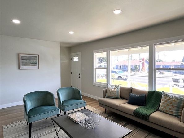 905 Patrick, Pomona CA 91767