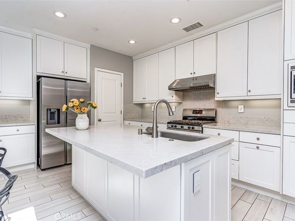 65 Kestrel, Irvine CA 92618