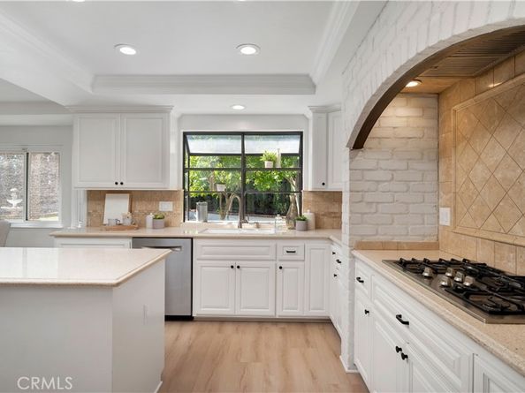 21301 Calle Recreo, Lake Forest CA 92630