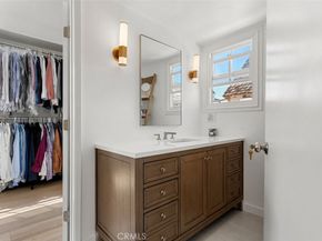 211 Pearl, Newport Beach CA 92662
