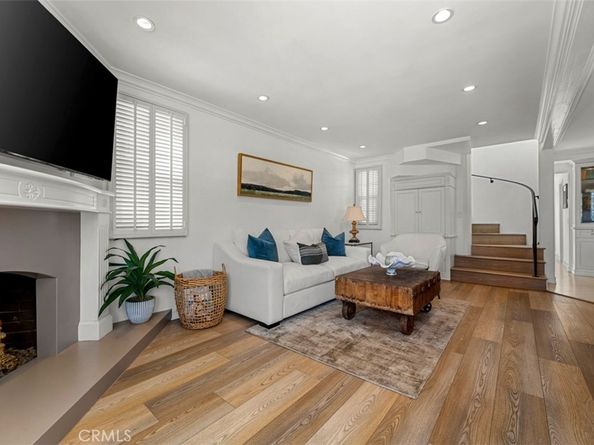 211 Pearl, Newport Beach CA 92662