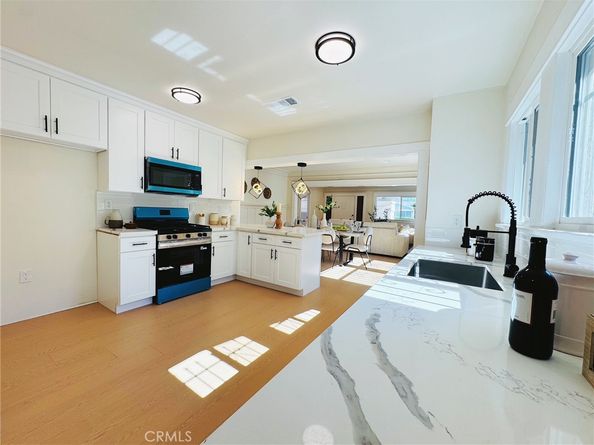 4715 5TH Avenue, Los Angeles CA 90043