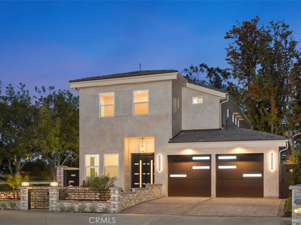 64 Mann Street, Irvine CA 92612