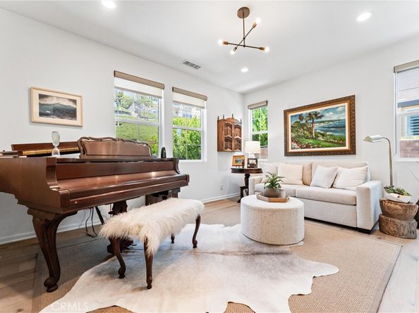 10 Vagar Street, Rancho Mission Viejo CA 92694