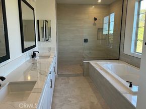 1351 Amanda Glen S, Escondido CA 92029