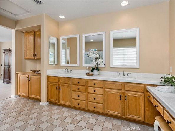 30 Sunswept Mesa, Aliso Viejo CA 92656