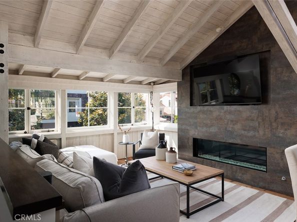 604 Begonia Avenue, Corona Del Mar CA 92625