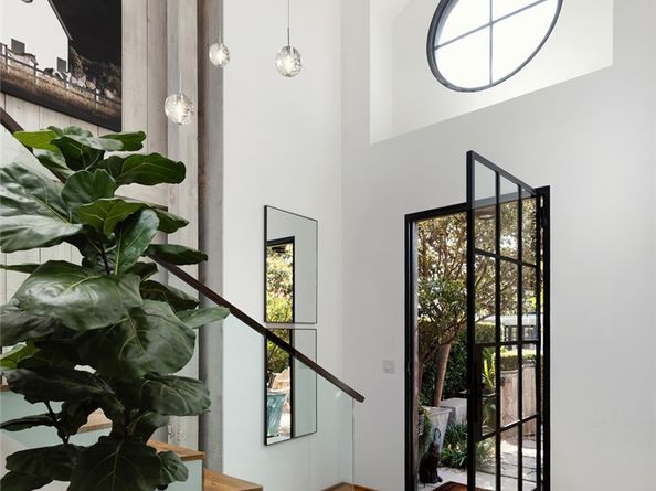 604 Begonia Avenue, Corona Del Mar CA 92625