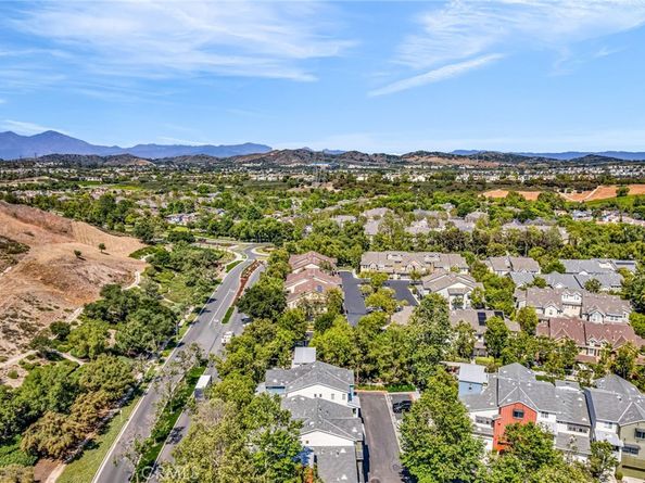 5 Quartz Lane, Ladera Ranch CA 92694
