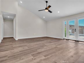 12524 Chanute Street, Pacoima CA 91331
