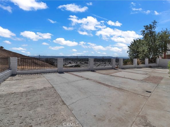 12524 Chanute Street, Pacoima CA 91331