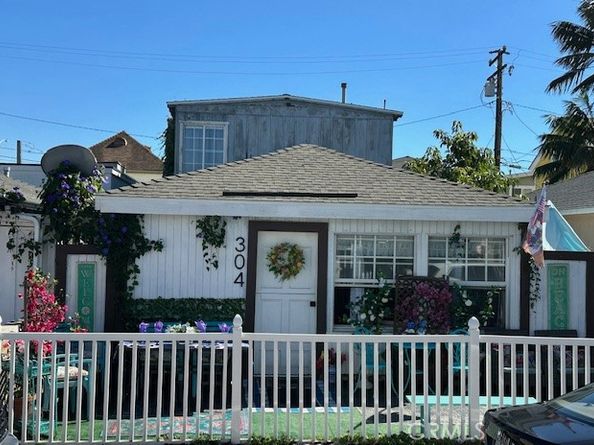 304 33rd Street, Newport Beach CA 92663