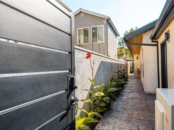 512 Oceanhill, Huntington Beach CA 92648