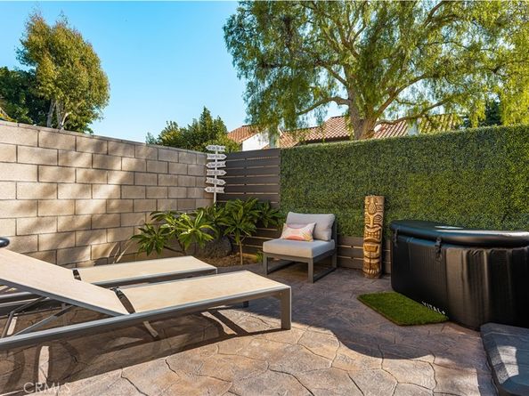 512 Oceanhill, Huntington Beach CA 92648